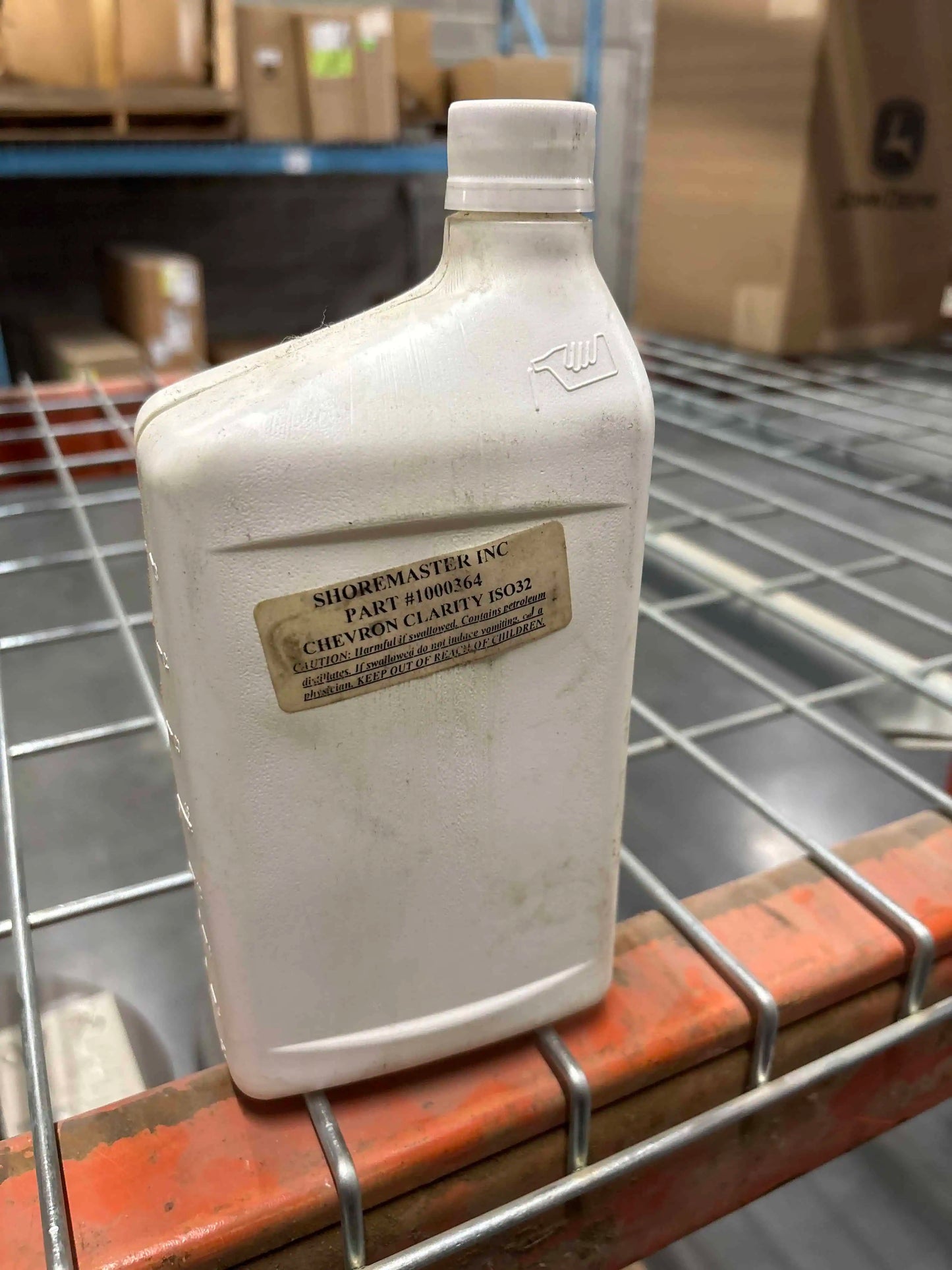 Chevron Clarity AW ISO 32 - 1 Quart Bottle Hydrualic Fluid